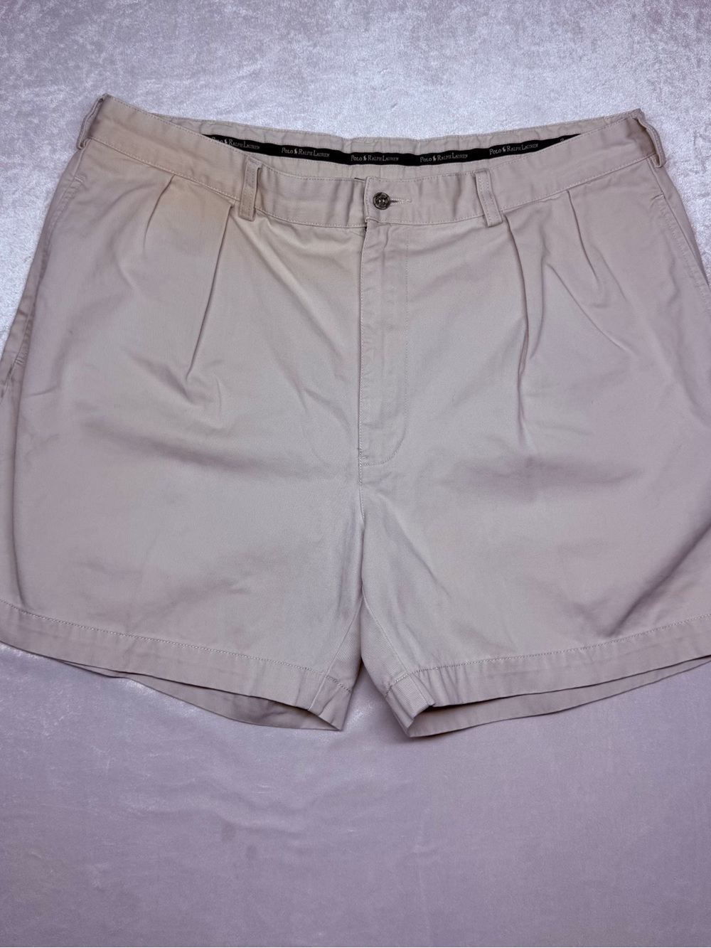 Vintage 90’s Polo by Ralph Lauren Men’s Tan Chino Shorts size 36